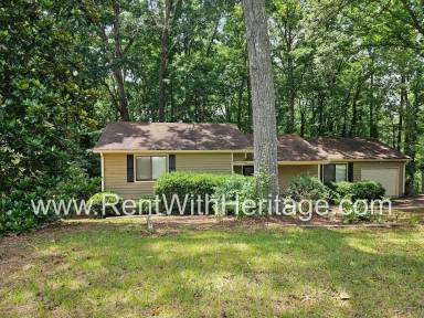 Main picture of 9767 Greenside Way