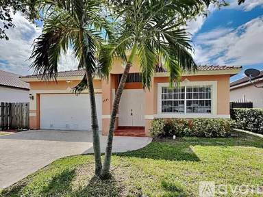 Main picture of 8980 NW 149th Ter