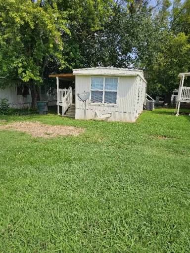 Main picture of 1 W Gateway St