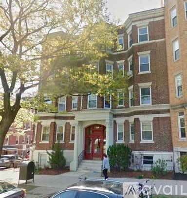 Main picture of 1330 Commonwealth Ave