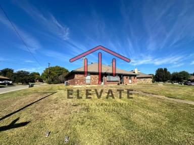 Main picture of 5236 Wild Horse Ct