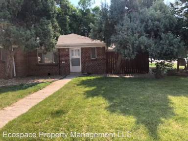 Main picture of 854 Dahlia St