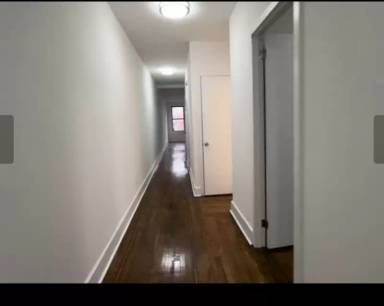 Main picture of W 178th St