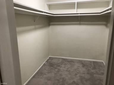 Main picture of Bunker Hill Tower Condos