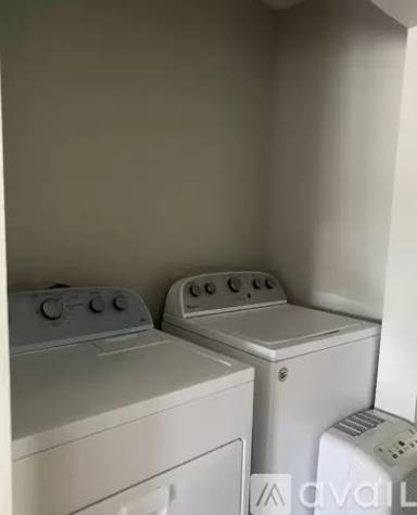 Main picture of 69 Brevator St