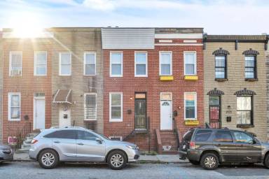 Main picture of 2929 Pulaski Hwy