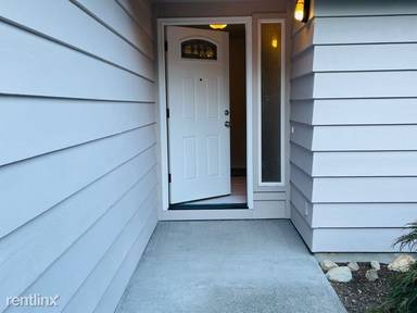 Main picture of 7306 134th Ave NE