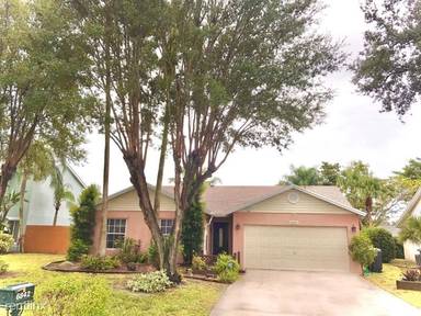 Main picture of 6842 Farragut Ln