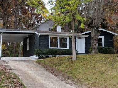 Main picture of 398 Caribou Rd