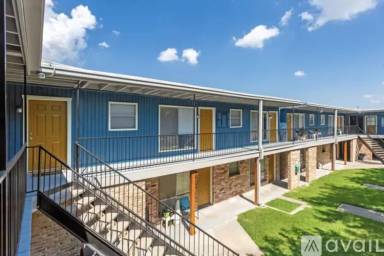 Main picture of 1305 Memorial Apartments