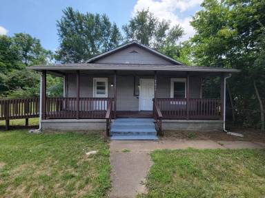 Main picture of 1618 Sheridan Ave