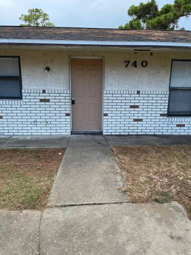 Main picture of 740 Kentucky St
