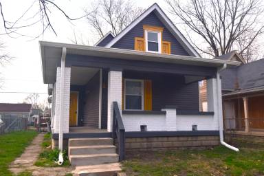 Main picture of 260 N Tacoma Ave