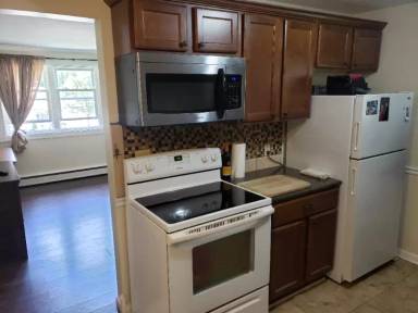 Main picture of 467 North Ave