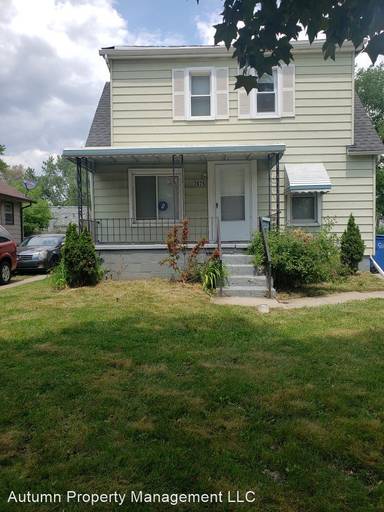 Main picture of 7075 Victory Ave