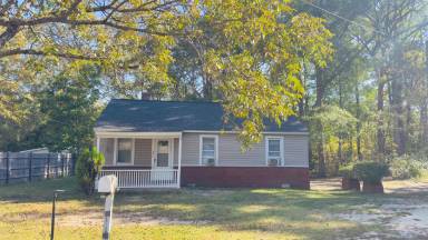 Main picture of 124 Ebel Ct