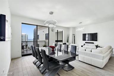 Main picture of Nine At Mary Brickell Village