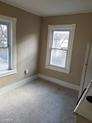 Main picture of 522 Main St