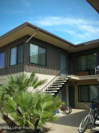 Main picture of 734 1/2 Jamaica Ct