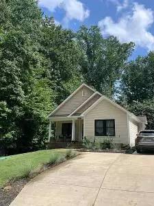 Main picture of 530 Pierson Dr