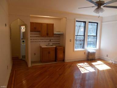 Main picture of 540 Saint Johns Pl