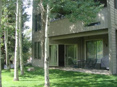 Main picture of Sandstone Park