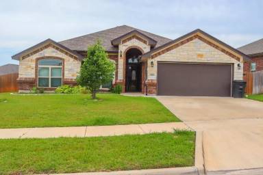 Main picture of 8107 Preston Hollow Dr
