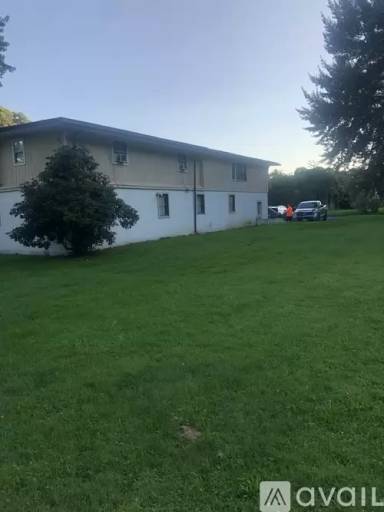 Main picture of 142 Liberty Ave
