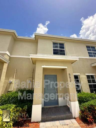 Main picture of 552 NE 4th Ter