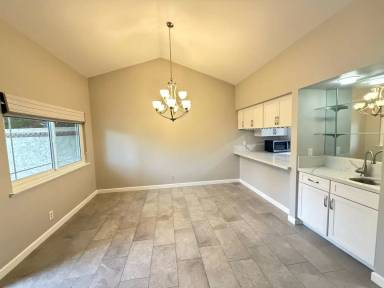 Main picture of 3105 La Mancha Way