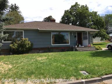 Main picture of 446 NW 12th St