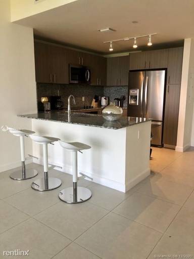 Main picture of 5350 Park at Downtown Doral