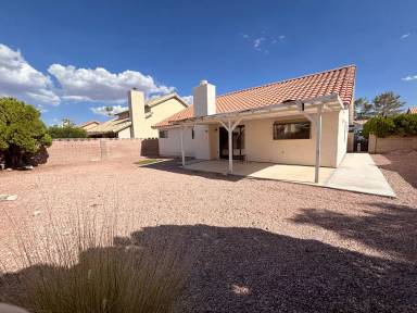 Main picture of 1588 Yellowwood Dr