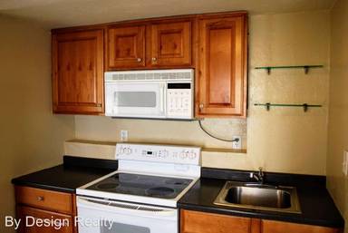 Main picture of 3156 E Towner St