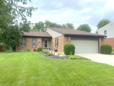 Main picture of 9627 Whippoorwill Ln
