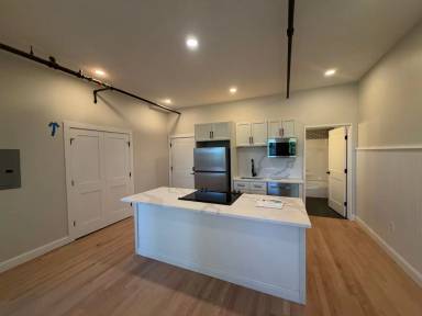 Main picture of 42 Washington St