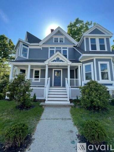 Main picture of 60 Greenleaf St