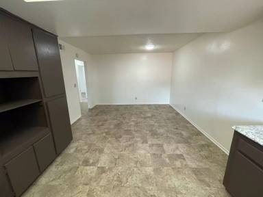 Main picture of 1010 Isleton Pl
