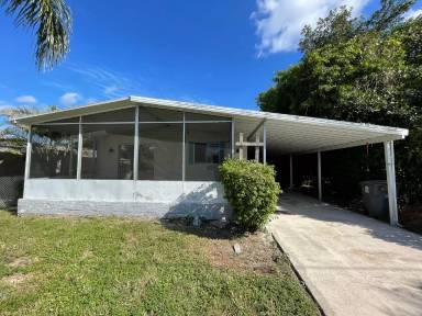 Main picture of 11965 Sandalfoot Blvd W