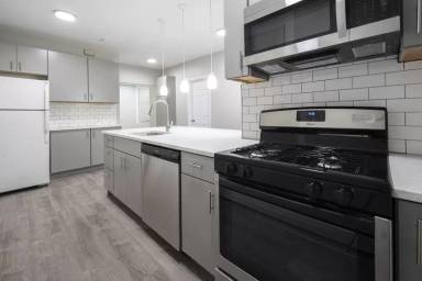Main picture of 1830 Highland Ave