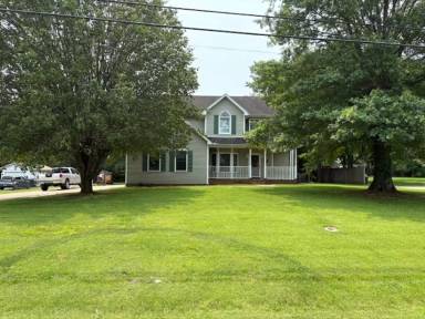 Main picture of 3227 Arthur Dr