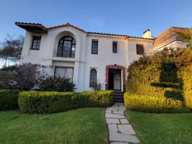 Main picture of 6221 W 6th St