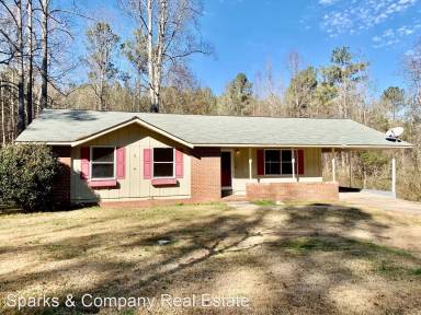 Main picture of 158 Park Dr