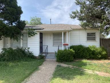 Main picture of 3319 31st St