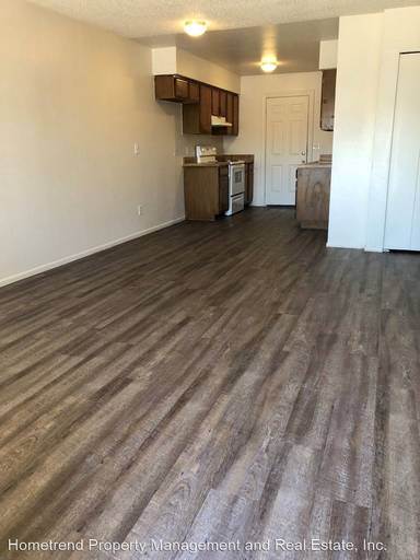 Main picture of 159 E Ingram St