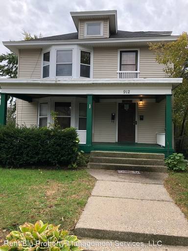 Main picture of 912 Virginia St SE