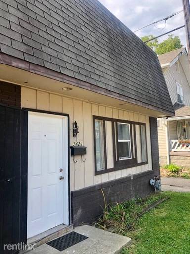 Main picture of 1338 N Olney St