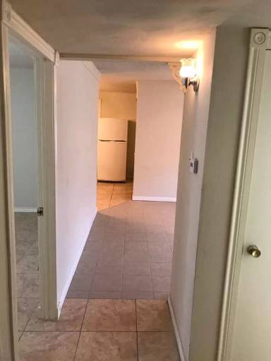 Main picture of 4106 W Walnut St