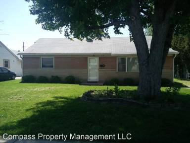 Main picture of 456 Carol Dr