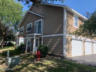 Main picture of 486 N Lake Shore Dr